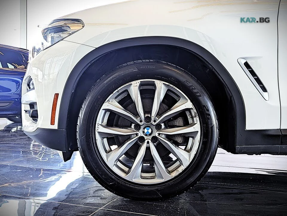 BMW X3 * xDrive * PANO * Автокредит * (Цена до България), снимка 11 - Автомобили и джипове - 55265856