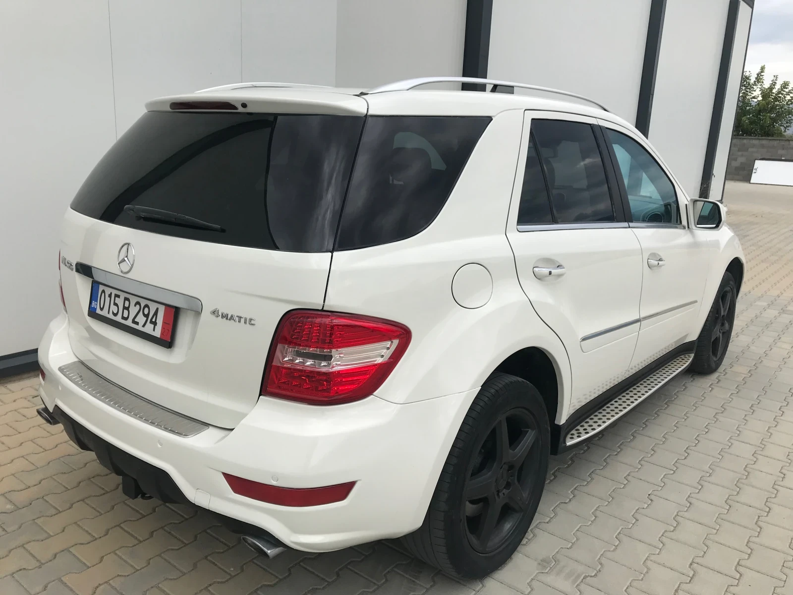 Mercedes-Benz ML 500 * Facelift * * 388* * AMG optic* , снимка 6 - Автомобили и джипове - 55824483
