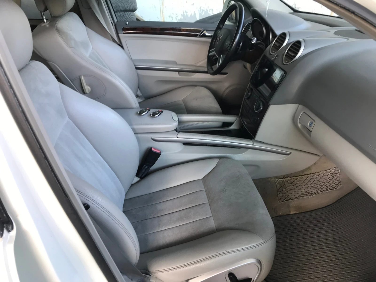 Mercedes-Benz ML 500 * Facelift * * 388* * AMG optic* , снимка 12 - Автомобили и джипове - 55824483