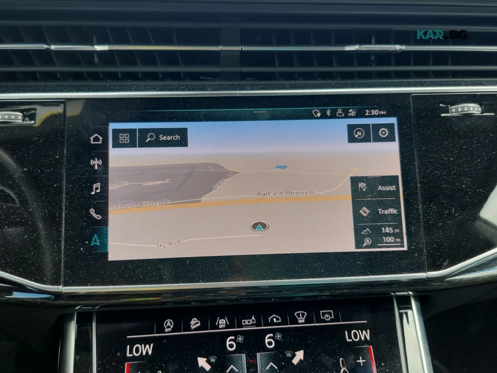 Audi Q8 Technik * Matrix * HUD * АвтоКредит * (ЦЕНА ДО БГ), снимка 9 - Автомобили и джипове - 55828374