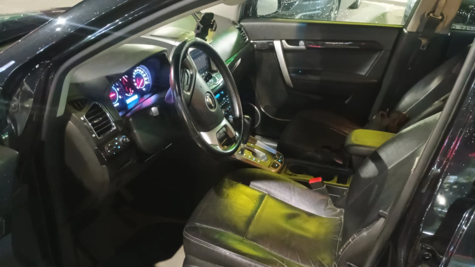 Chevrolet Captiva 2.2 184hp Facelift , снимка 6 - Автомобили и джипове - 56583760