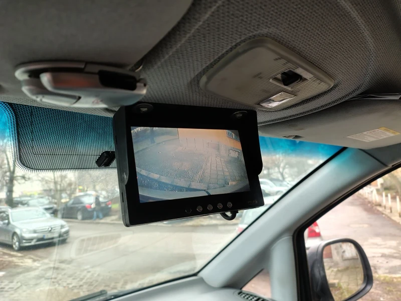 Mercedes-Benz Vito 115 cdi, снимка 13 - Бусове и автобуси - 53341066