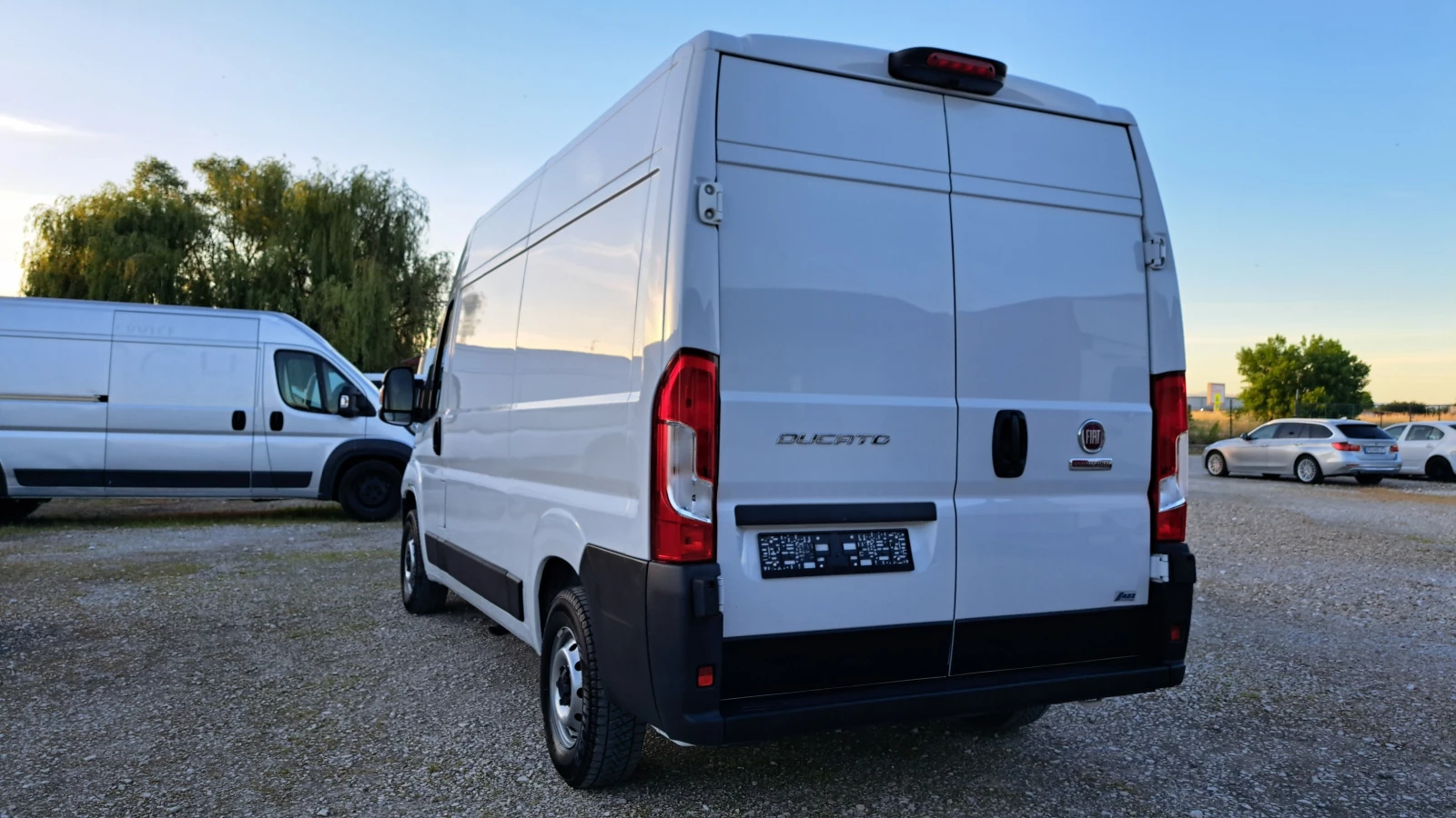 Fiat Ducato 2.3MULTIJET-6ск/ХЛАДИЛЕН/КЛИМАТИК/КАМЕРА/EURO 6, снимка 4 - Бусове и автобуси - 54716220