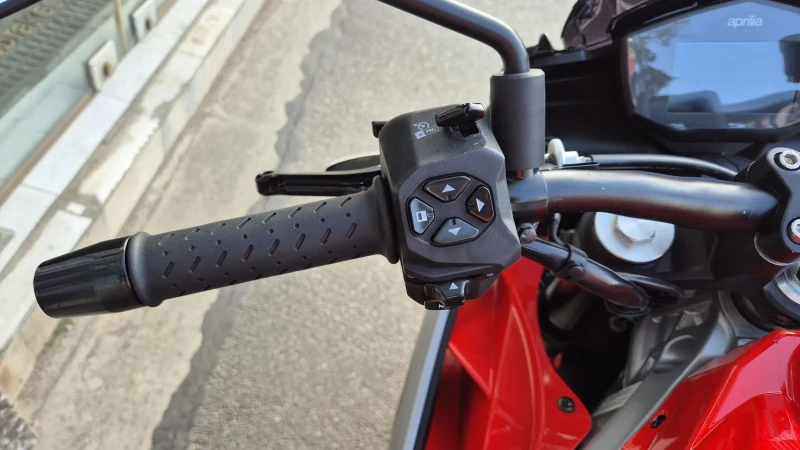 Aprilia Tuono 660, снимка 8 - Мотоциклети и мототехника - 52581017