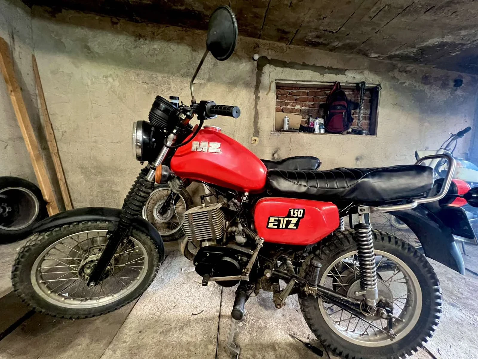 Mz 150 150