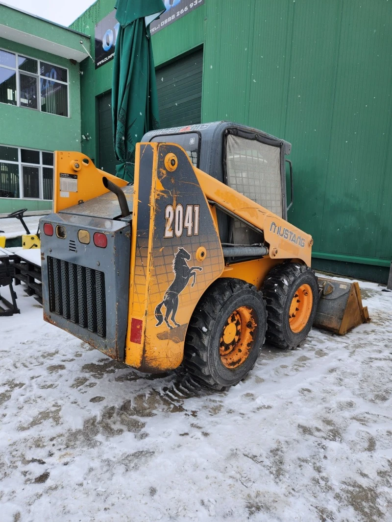 Мини челни товарачи Bobcat MUSTANG  2 бр, снимка 9 - Индустриална техника - 39602428