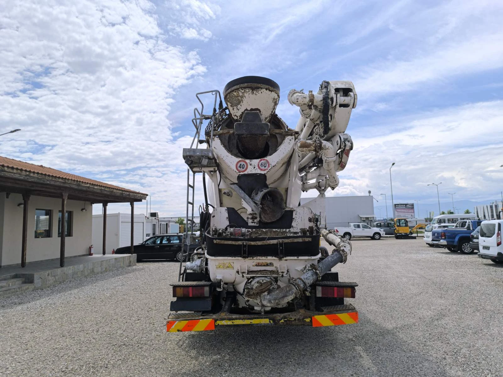 Бетон помпа Iveco TRAKKER 450 CIFA MK28L-5 125MM, снимка 6 - Индустриална техника - 54604353
