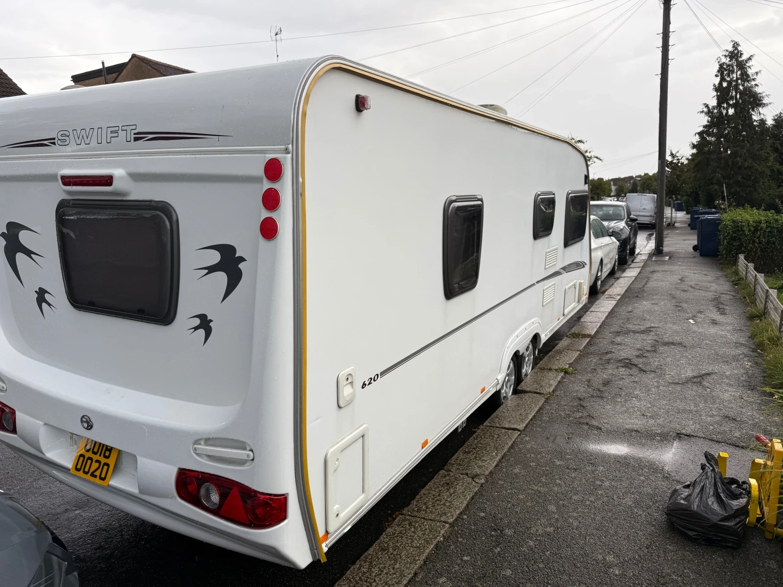 Каравана Swift CHARISMA СПАЛНЯ+ МУВЪР - изображение 4