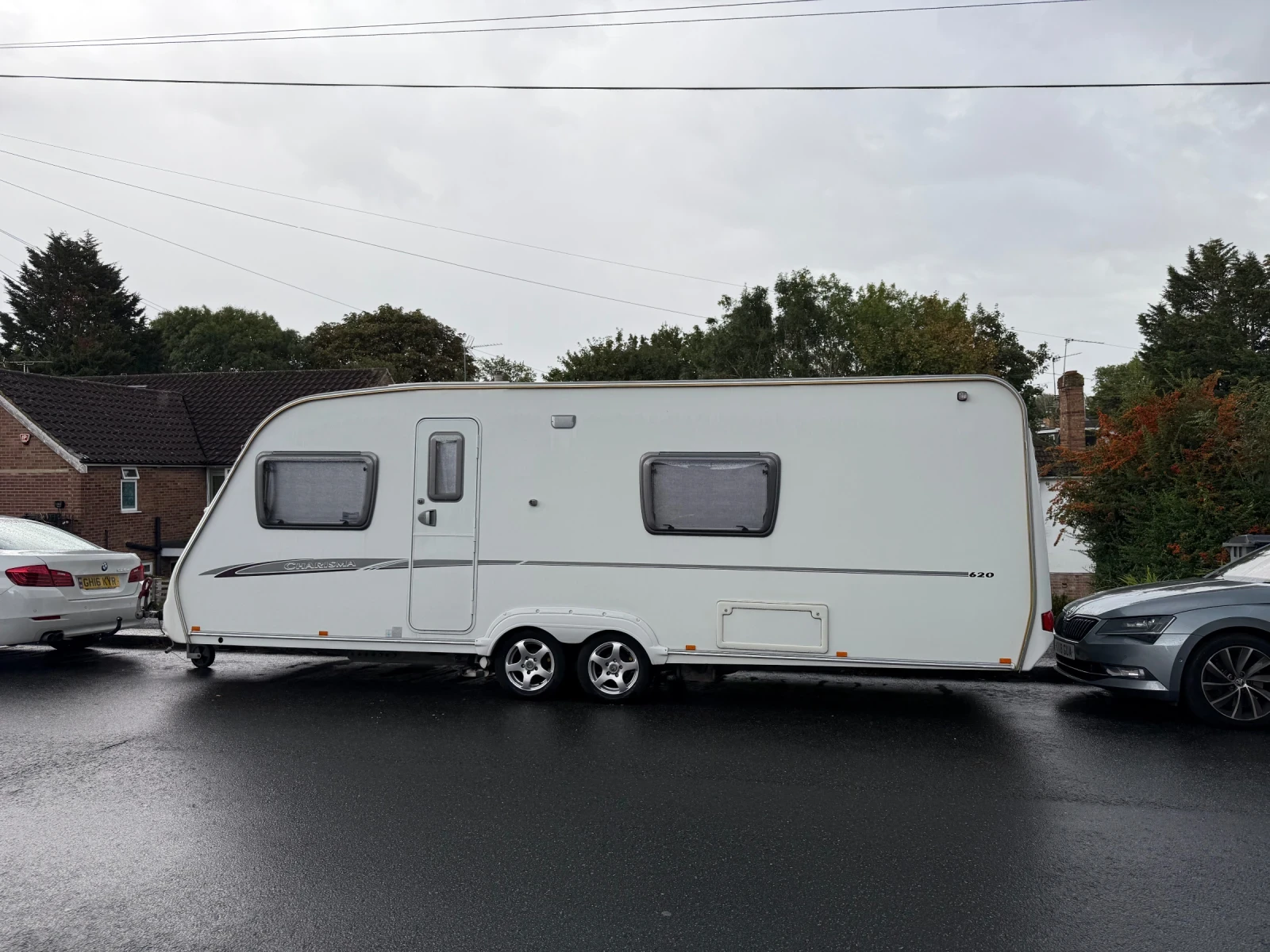 Каравана Swift CHARISMA СПАЛНЯ+ МУВЪР - изображение 2