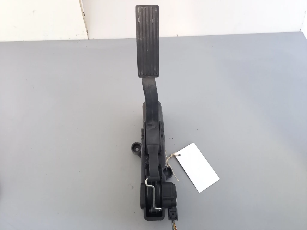     180 W169  | Mobile.bg   1