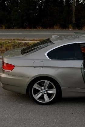 BMW 330 - 8000 лв. / 4090.34 € - 12178972 16