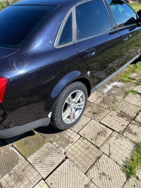 Audi A4 - 2900 € / 5671.91 лв. - 32686002 11