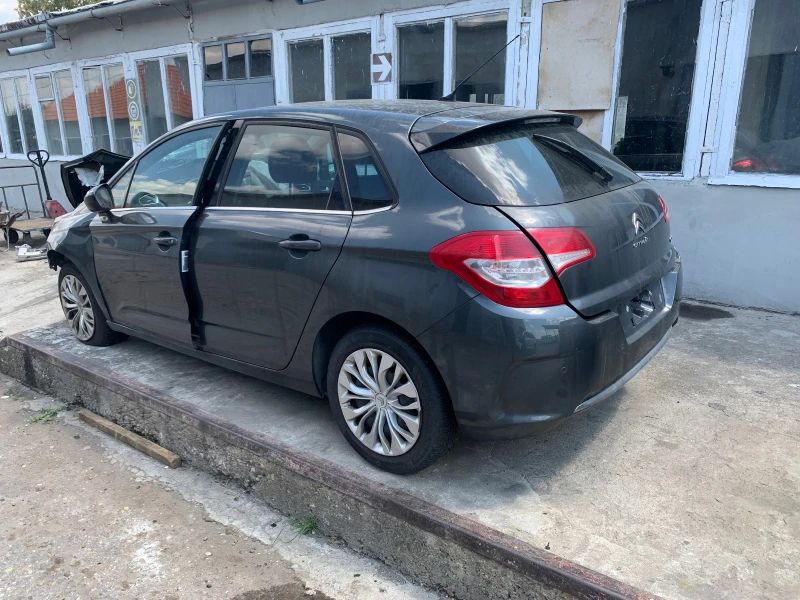 Citroen C4 1.6HDI 112кс. , снимка 11 - Автомобили и джипове - 37605389