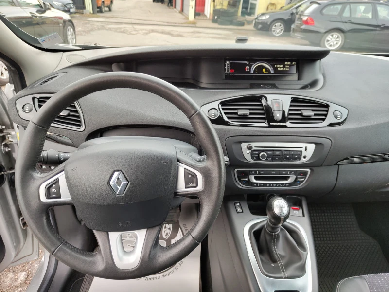 Renault Scenic 116000KM!, снимка 13 - Автомобили и джипове - 43686025