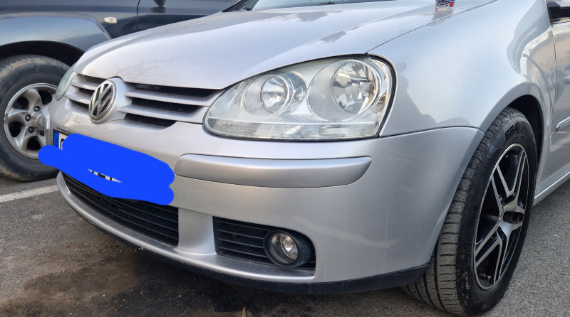 VW Golf, снимка 1 - Автомобили и джипове - 46318504