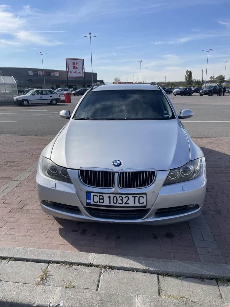 BMW 325 XI, снимка 1 - Автомобили и джипове - 49439001