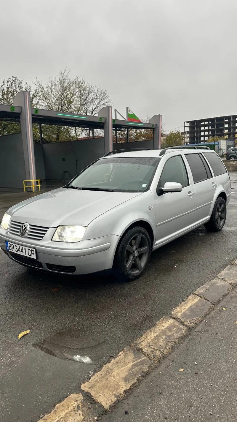 VW Bora 1.9 TDI, снимка 1 - Автомобили и джипове - 47959336