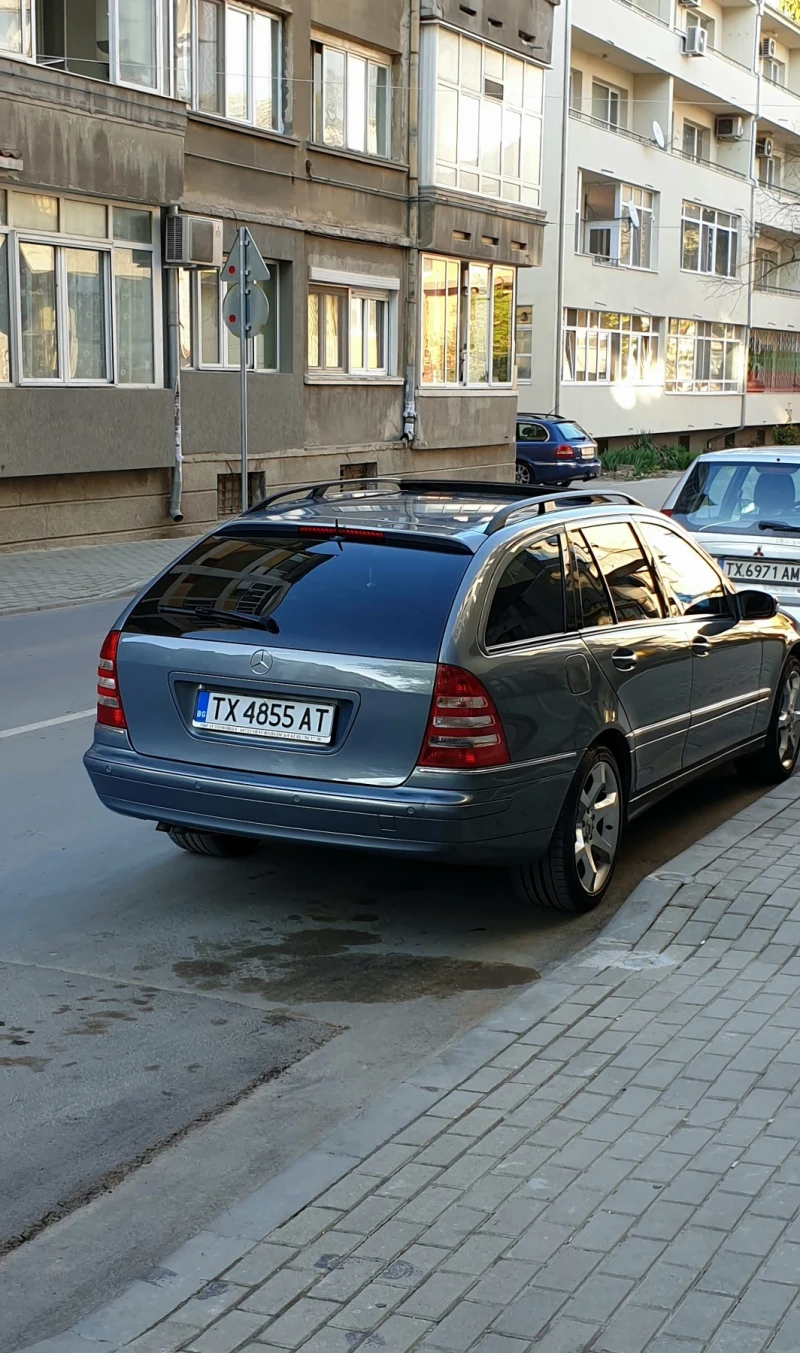 Mercedes-Benz C 220, снимка 1 - Автомобили и джипове - 48591845