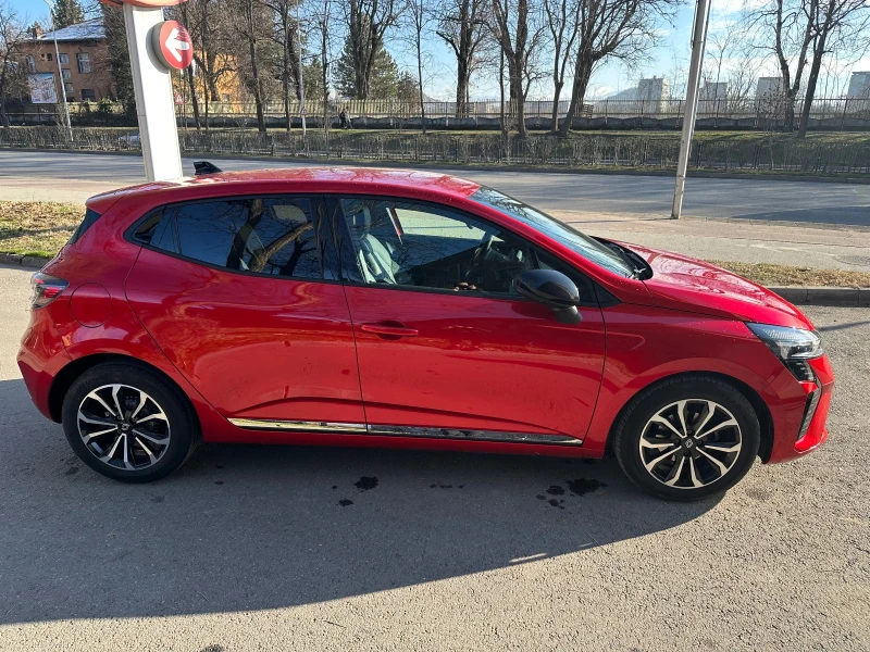 Renault Clio, снимка 3 - Автомобили и джипове - 48801758