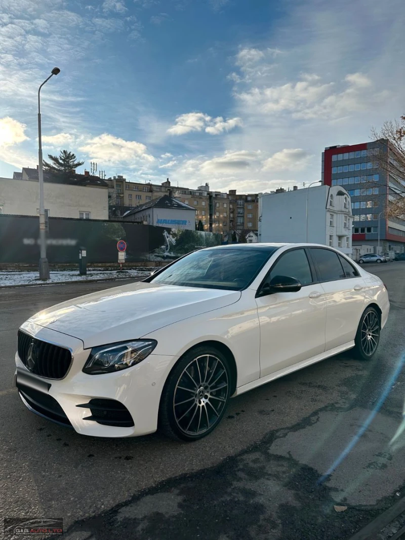 Mercedes-Benz E 350 4MATIC/258HP/AMG/DIGITAL/AMBI/CARPLAY/KLESS/770b, снимка 1 - Автомобили и джипове - 48847401