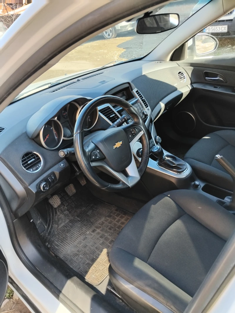 Chevrolet Cruze Газ, снимка 8 - Автомобили и джипове - 48918995