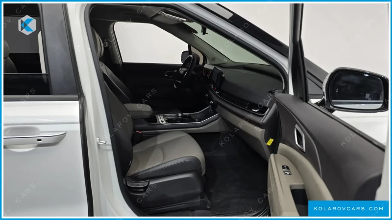 Kia Carnival  9-местен PRESTIGE, снимка 6 - Автомобили и джипове - 52604695