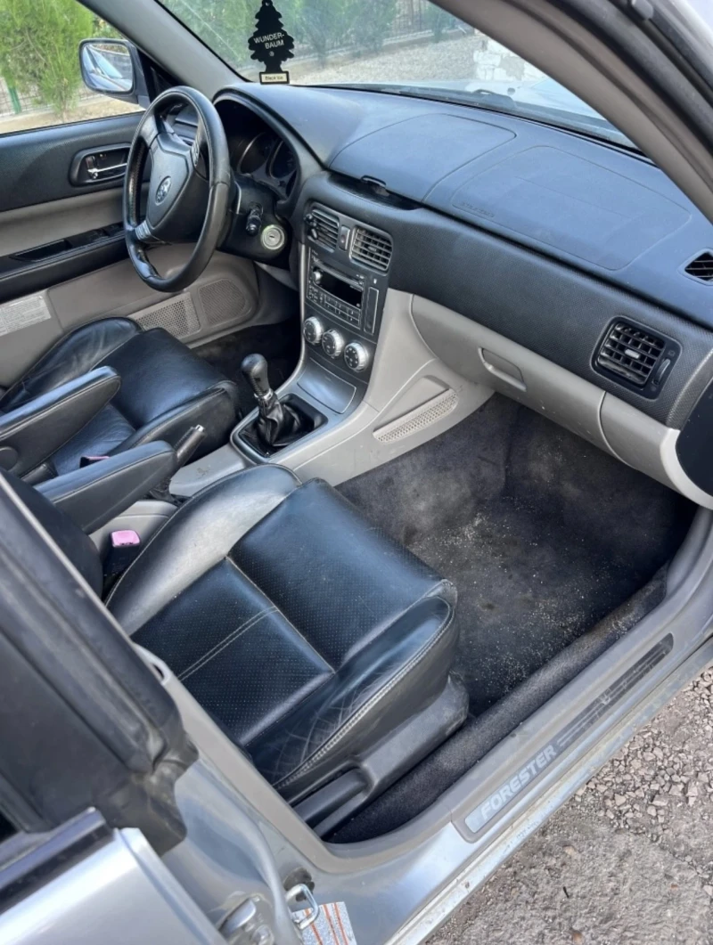 Subaru Forester 2.5 XT turbo Swiss, снимка 9 - Автомобили и джипове - 52732054