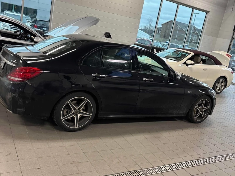 Mercedes-Benz C 43 AMG  * CARFAX * БЕЗ ПЪРВОНАЧАЛНА ВНОСКА, снимка 4 - Автомобили и джипове - 53053063