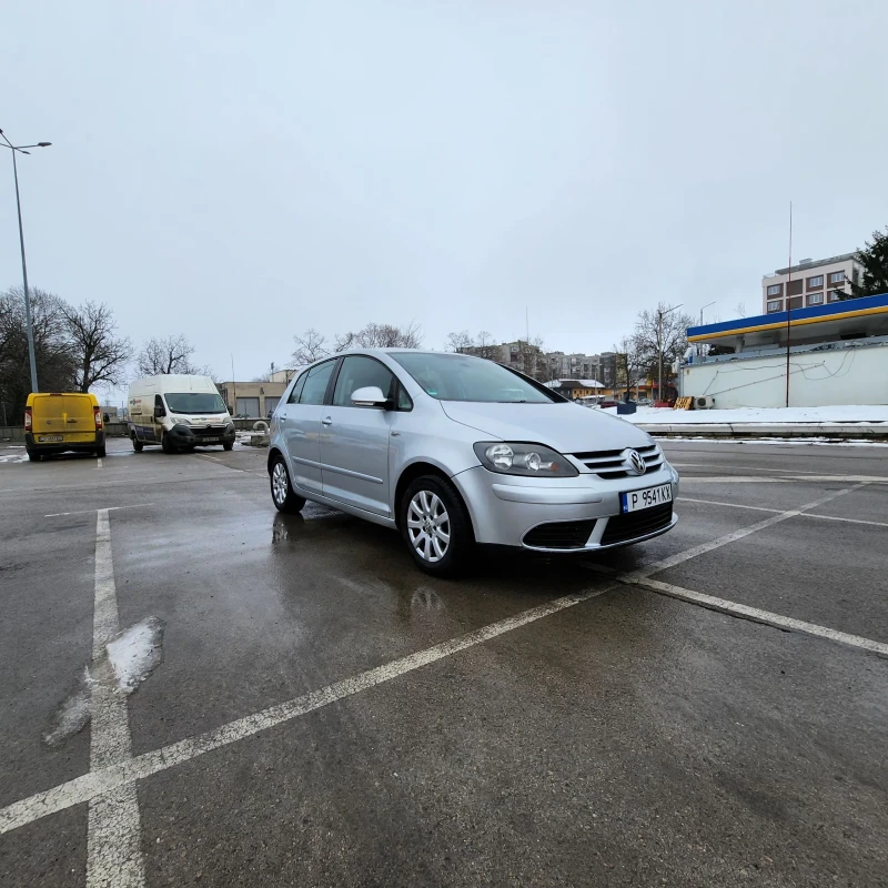 VW Golf Plus 1.9 TDI 105hp DSG6, снимка 3 - Автомобили и джипове - 53211716