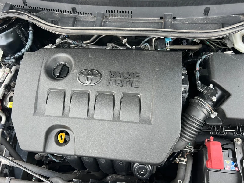 Toyota Auris 1.6-NAVI FULL, снимка 17 - Автомобили и джипове - 53431801