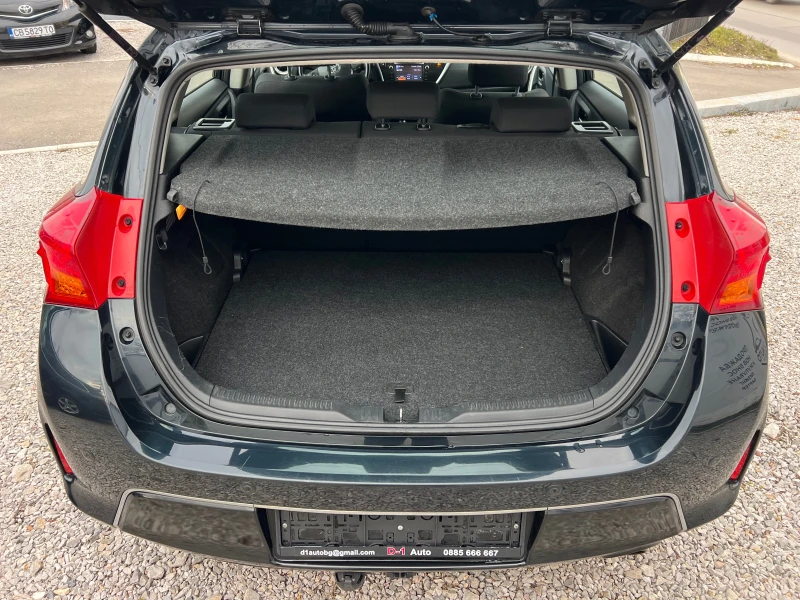 Toyota Auris 1.6-NAVI FULL, снимка 15 - Автомобили и джипове - 53431801