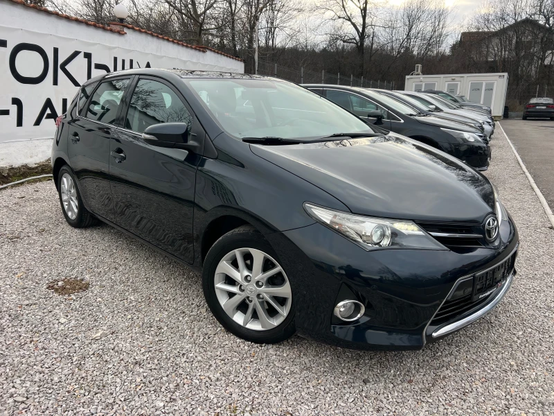Toyota Auris 1.6-NAVI FULL