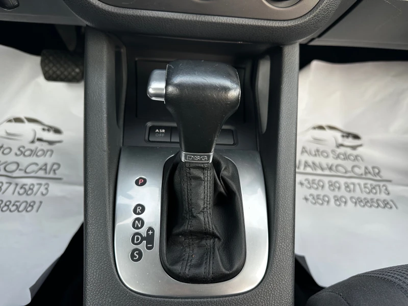 VW Jetta 2.0TDI 140к.с DSG, снимка 14 - Автомобили и джипове - 53476462
