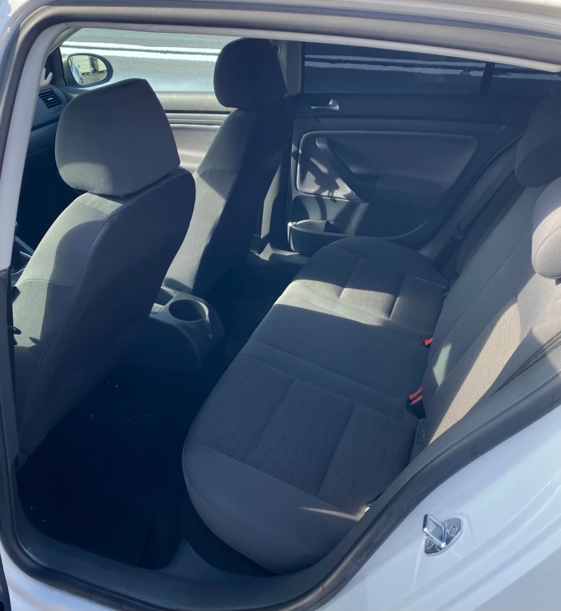 VW Golf, снимка 11 - Автомобили и джипове - 53581941