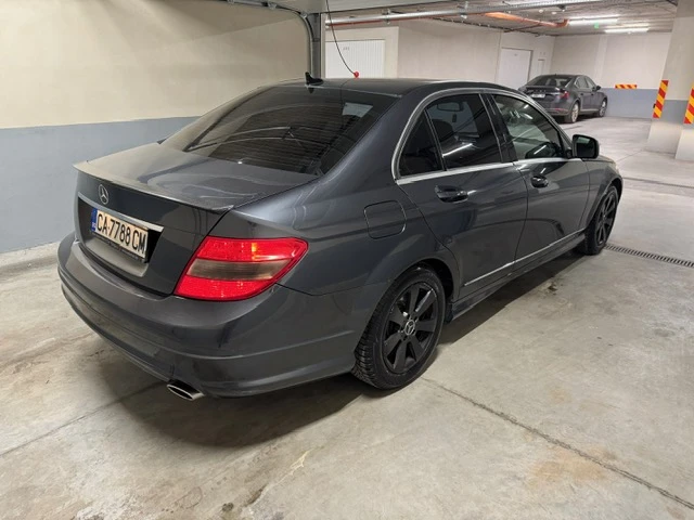 Mercedes-Benz C 300, снимка 5 - Автомобили и джипове - 49548257