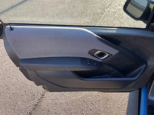 BMW i3 120Ah/170HP/ACC/LED/NAVI/VCONTROL/DAB/949f, снимка 9 - Автомобили и джипове - 52691428