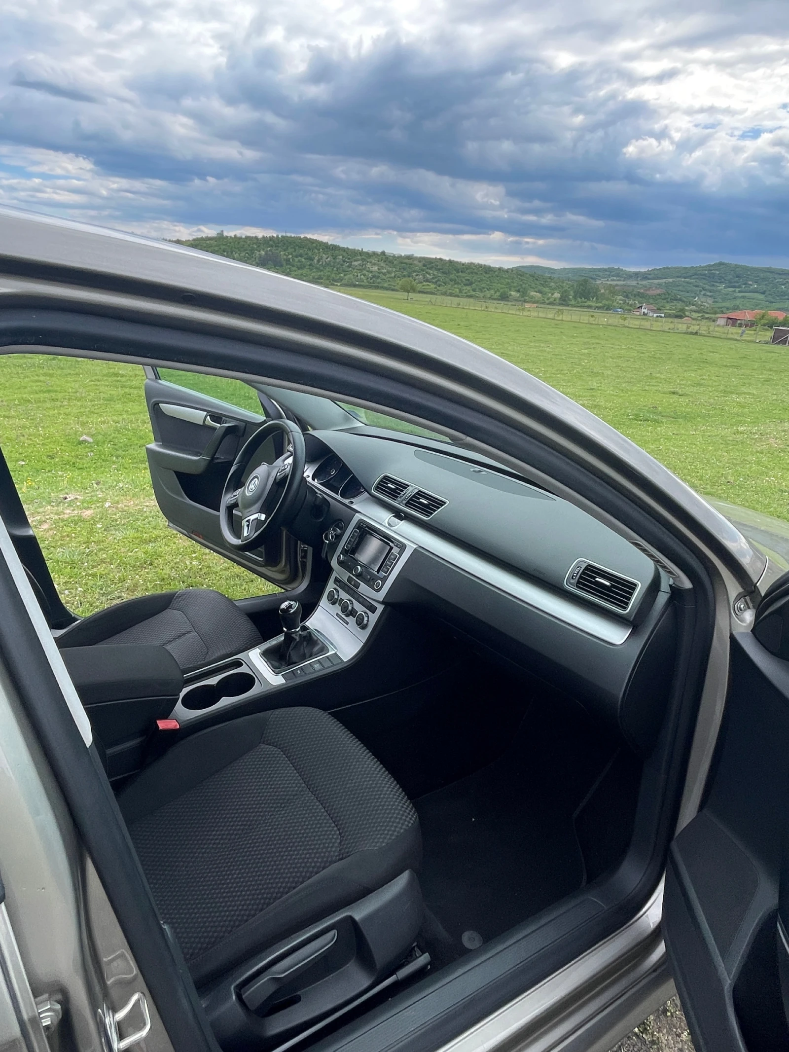 VW Passat  - изображение 8