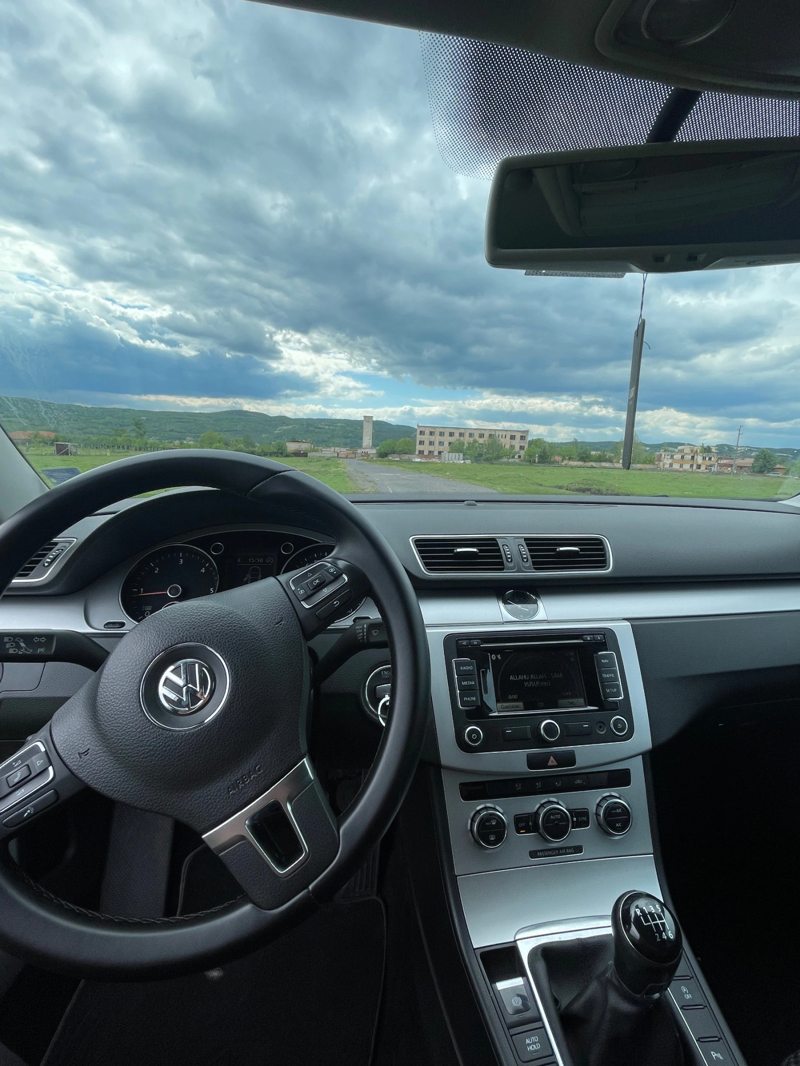 VW Passat  - изображение 10