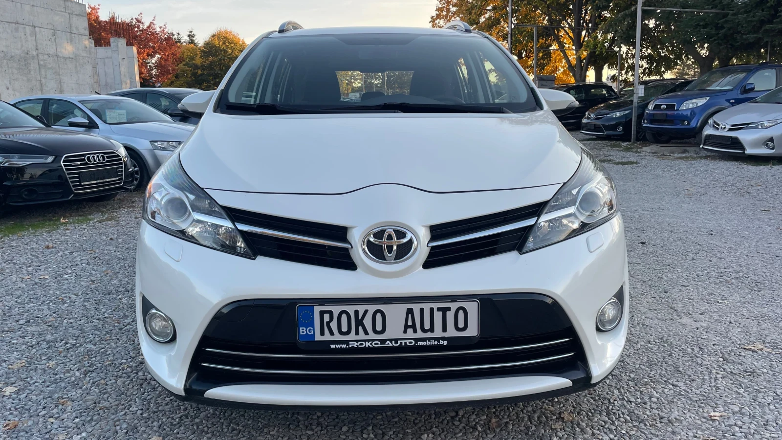 Toyota Verso 1.8 VVT/БЯЛА ПЕРЛА/ 6+ 1 МЕСТА/ КАМЕРА/ ТЕМПОМАТ/ - изображение 2