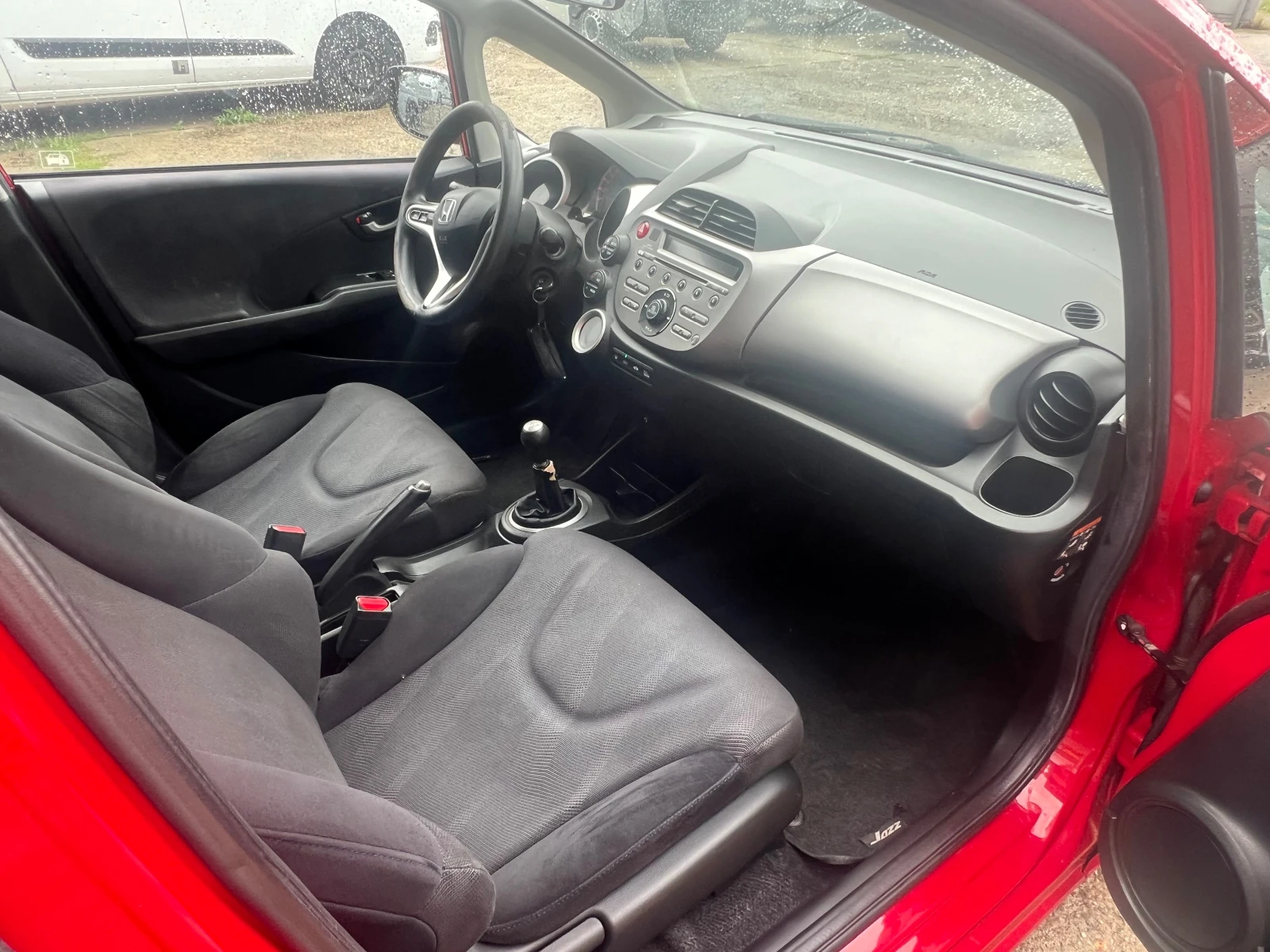 Honda Jazz 1.4i , Клима , Реални км - изображение 9