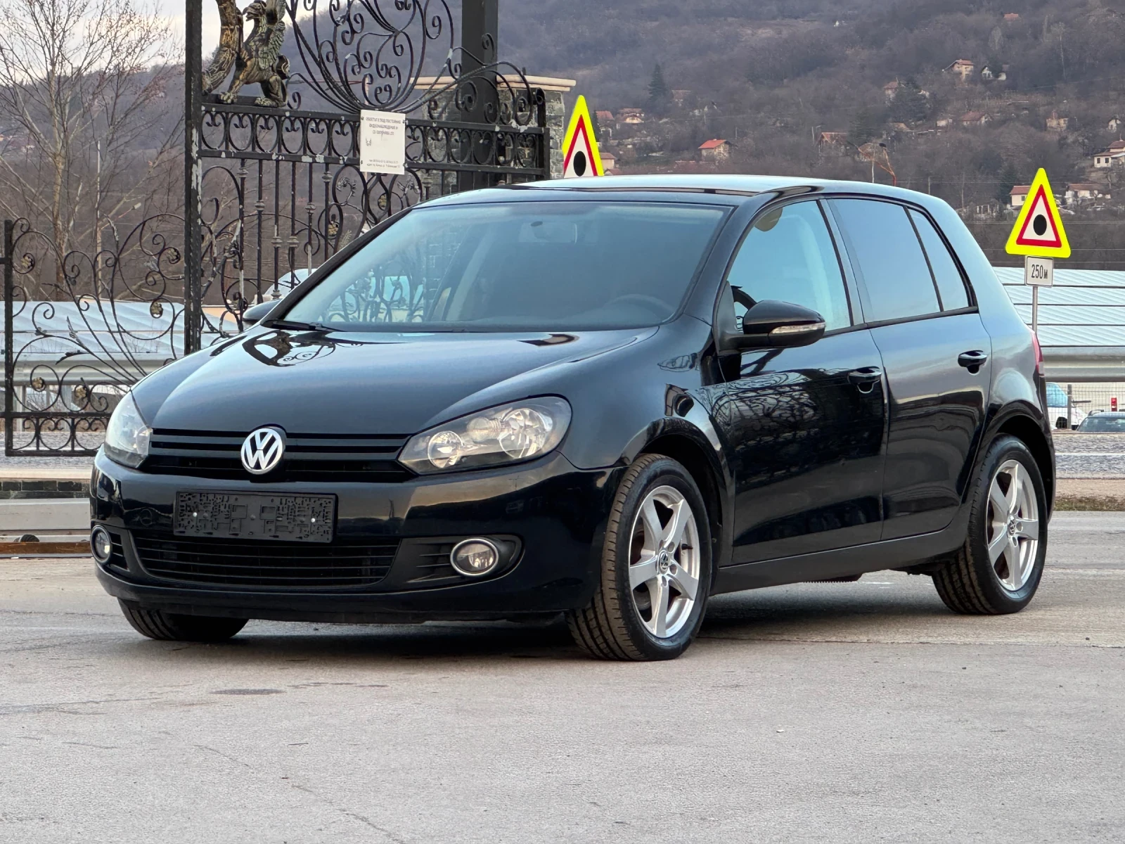 VW Golf 2.0TDI ИТАЛИЯ | Mobile.bg — изображение 1