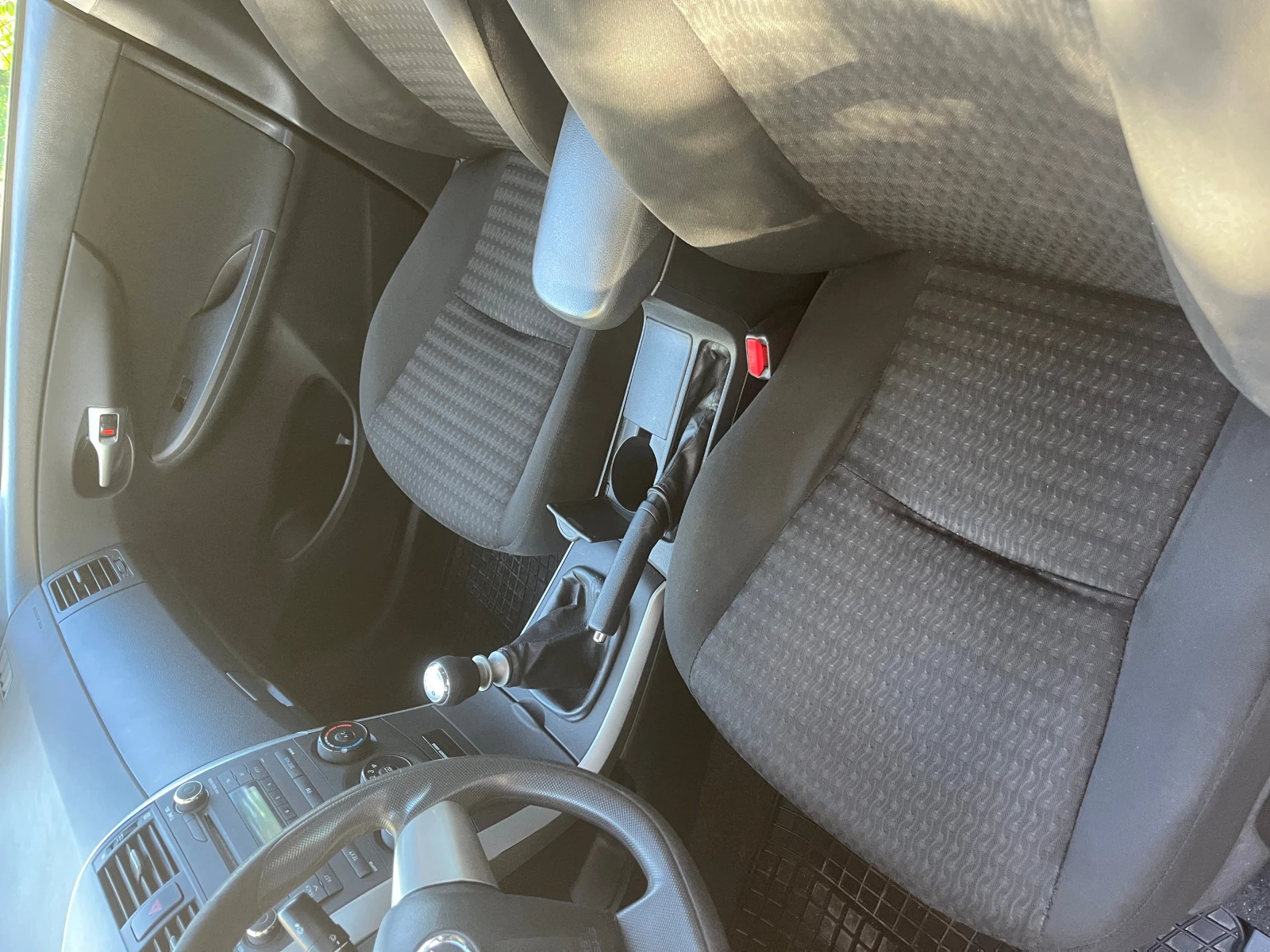 Toyota Corolla D4D - изображение 8