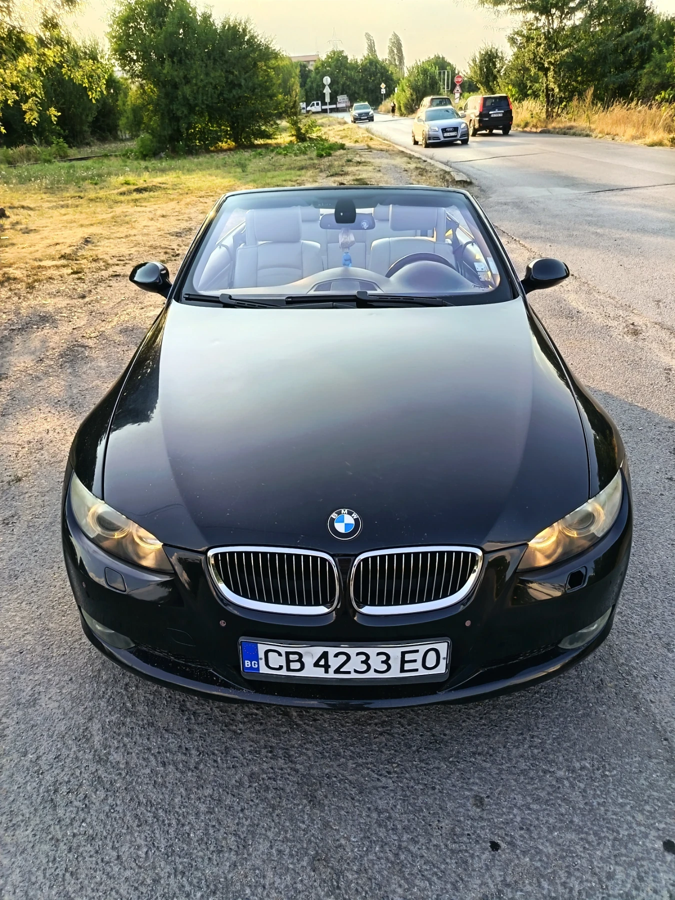BMW 325 3.0 218кс 6скорости - изображение 6