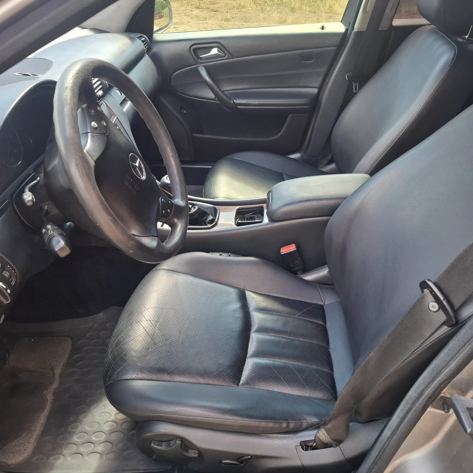 Mercedes-Benz C 200  - изображение 10