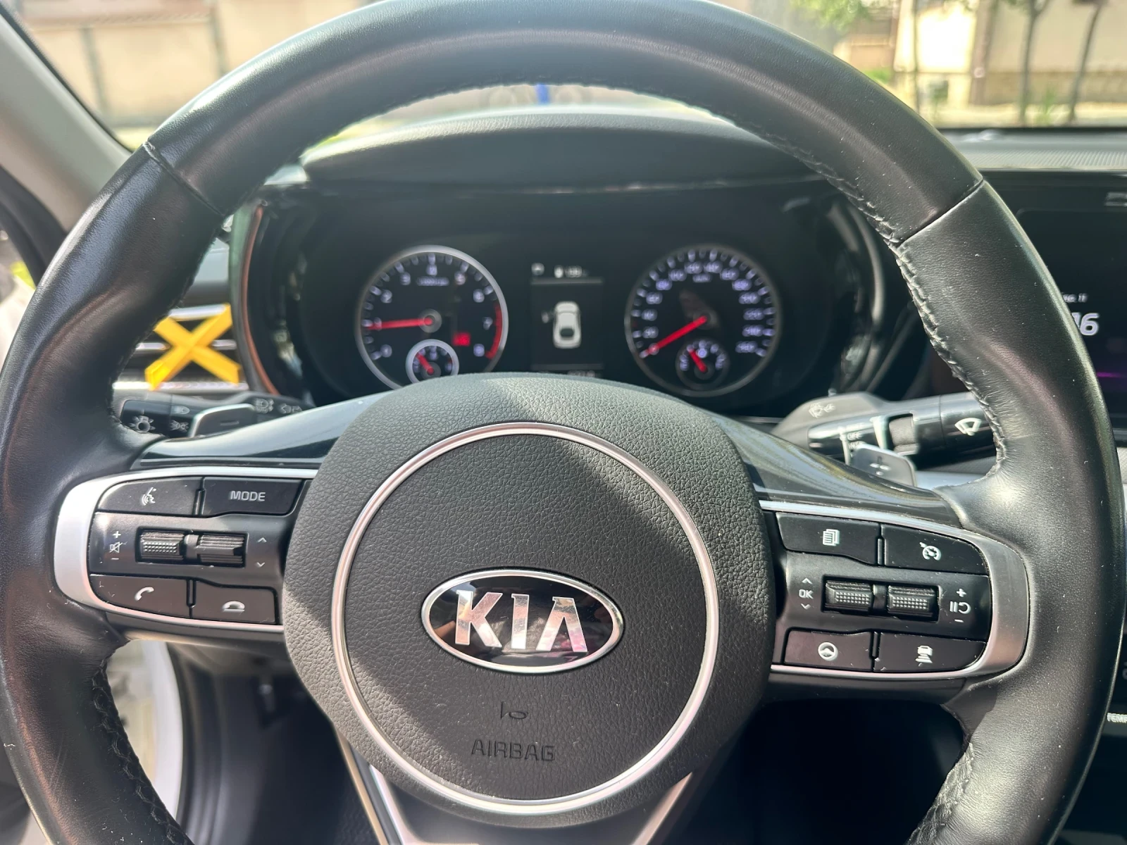 Kia K5  - изображение 8