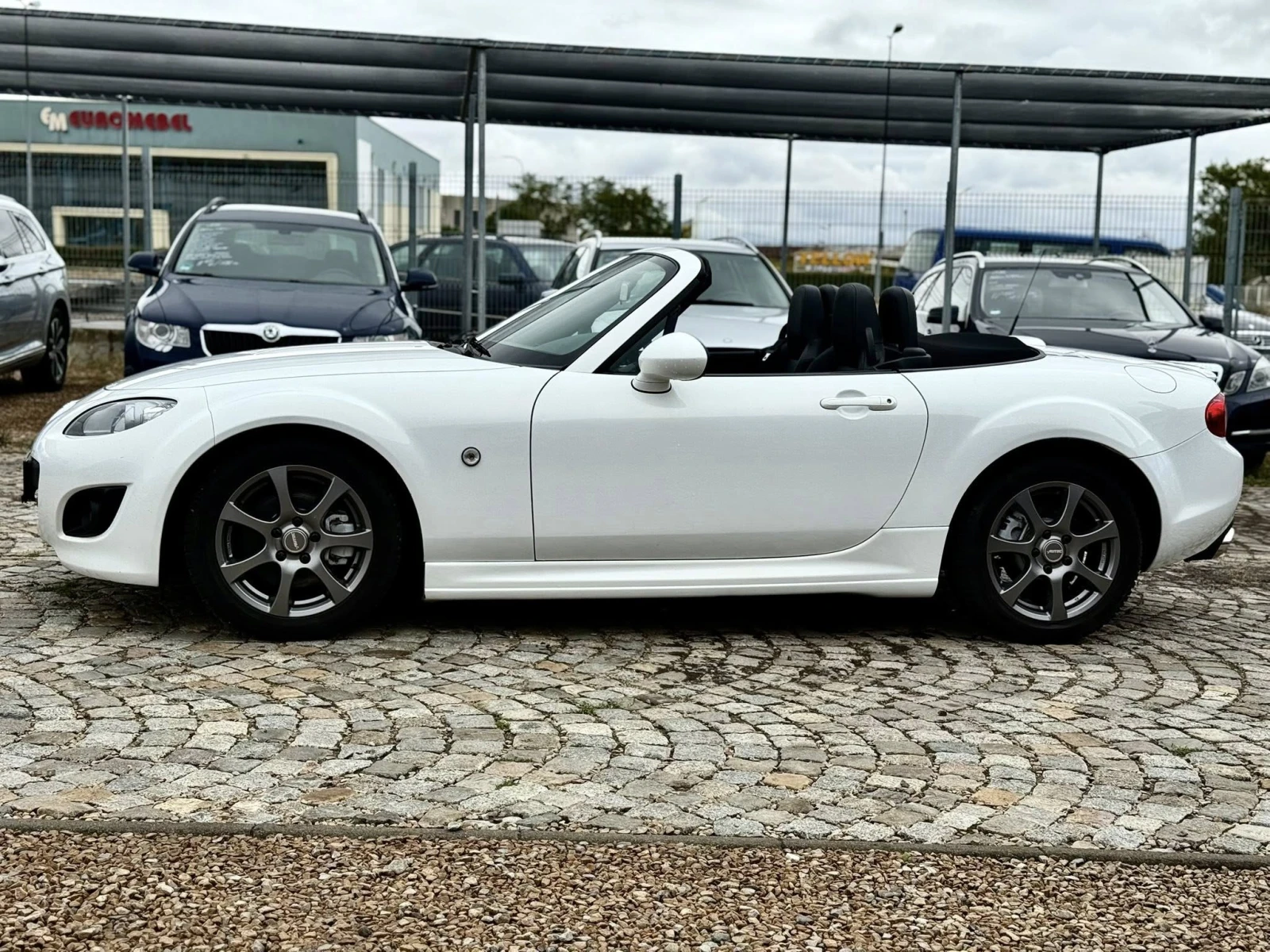 Mazda Mx-5 1.8 CABRIO - изображение 2