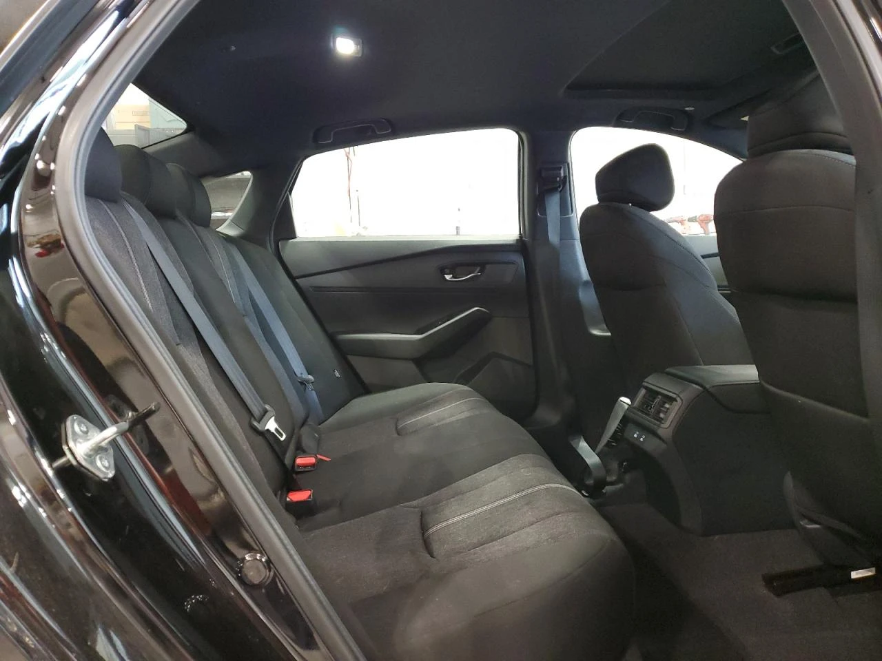 Honda Accord HYBRID SPORT - изображение 10