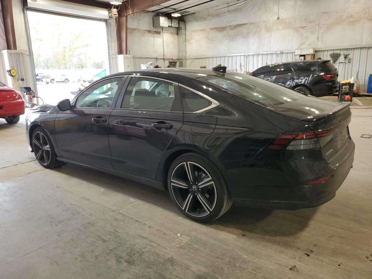 Honda Accord HYBRID SPORT - изображение 2