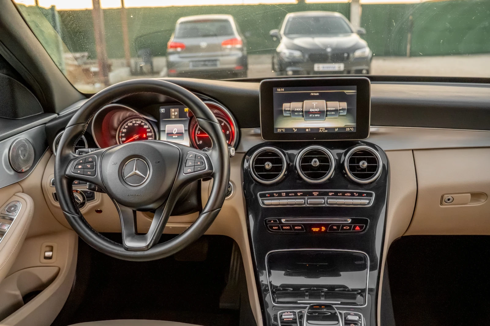 Mercedes-Benz C 250 9G 4MATIK FULL MAX  - изображение 9