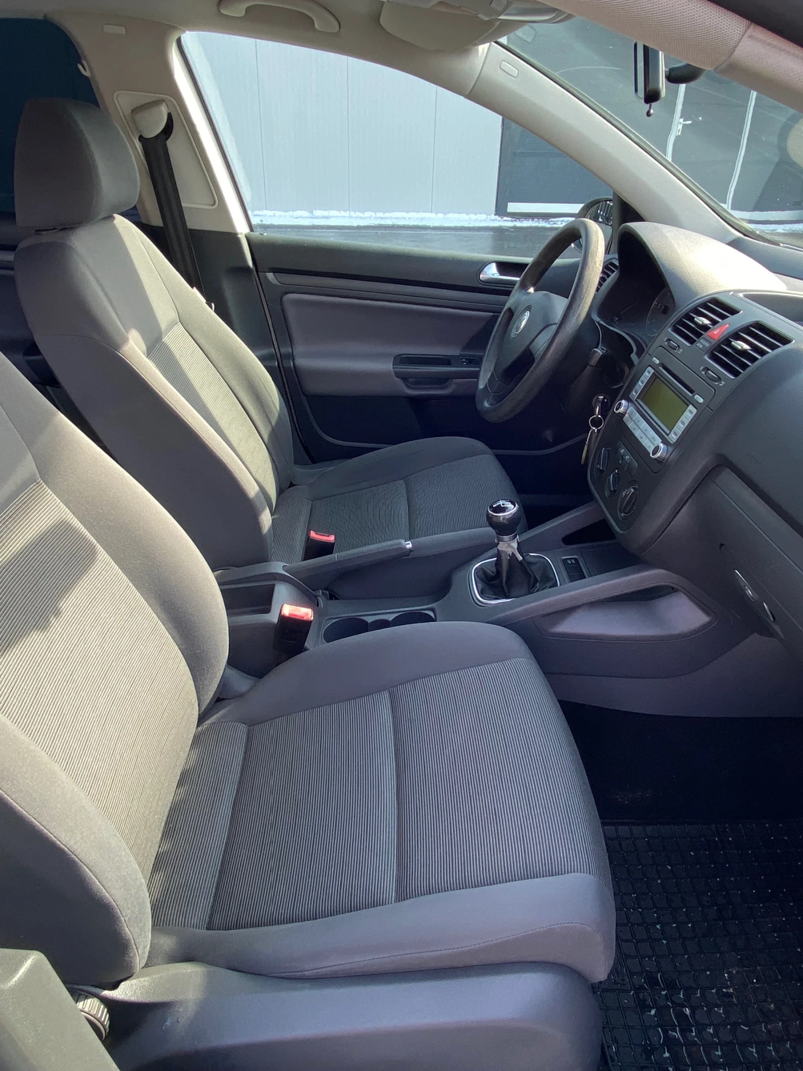 VW Golf  - изображение 8